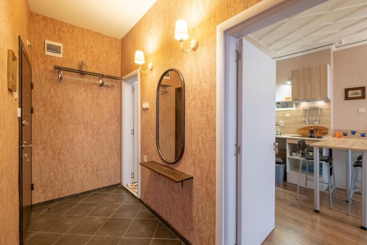 Feel Sofia - One Bedroom Apartment Next To Russian Square Bagian luar foto