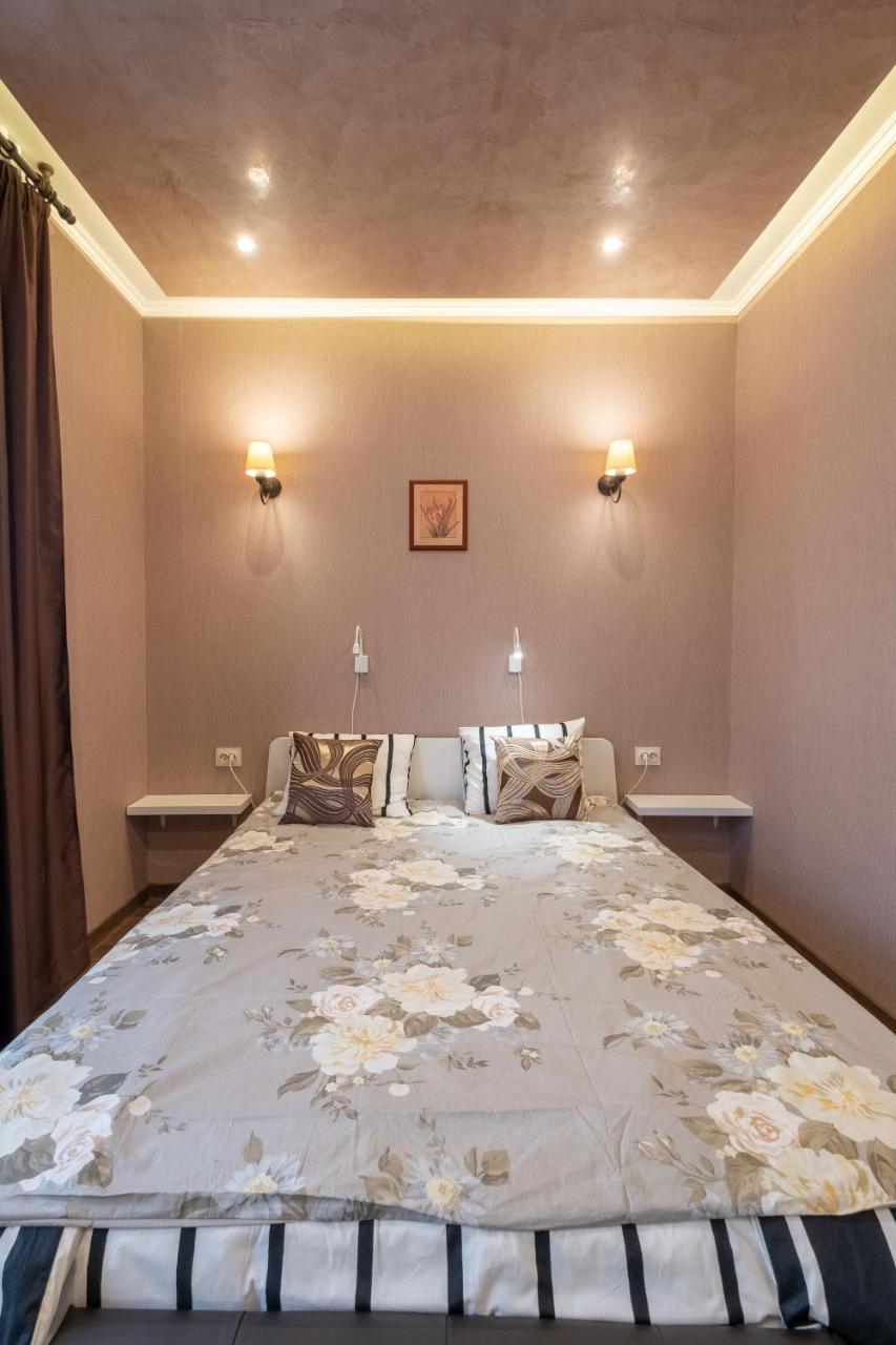 Feel Sofia - One Bedroom Apartment Next To Russian Square Bagian luar foto