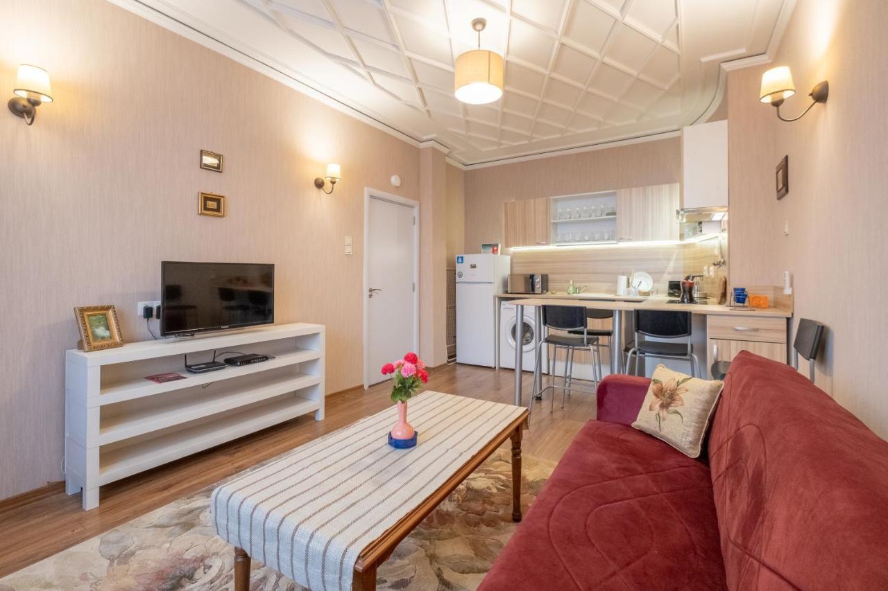 Feel Sofia - One Bedroom Apartment Next To Russian Square Bagian luar foto